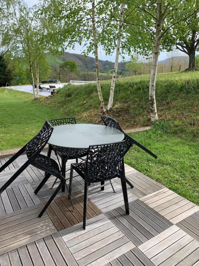 Studio Laina Avec Piscine, Spa Optionnel Irissarry Esterno foto